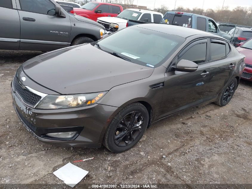 VIN 5XXGN4A75DG142562 2013 KIA Optima, EX no.2