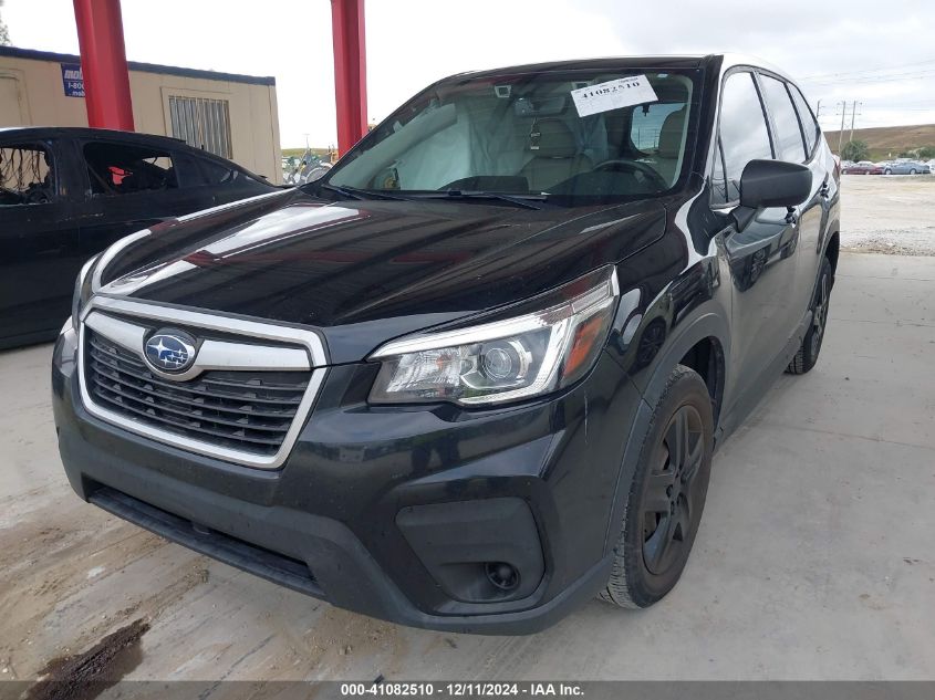 VIN JF2SKAAC2KH430202 2019 Subaru Forester no.2