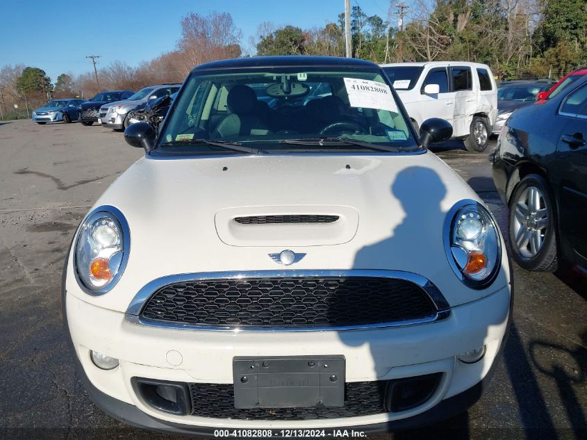 2011 Mini Cooper S VIN: WMWSV3C58BTY24636 Lot: 41082808