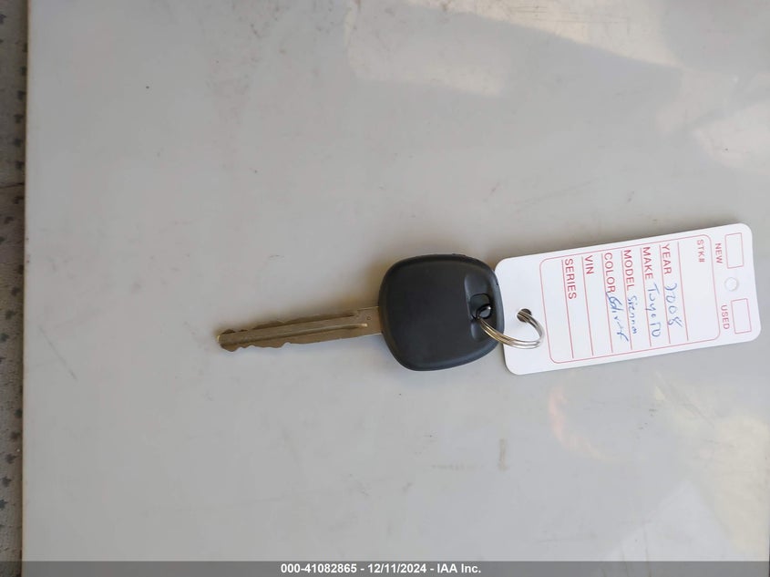 2008 Toyota Sienna Ce/Le VIN: 5TDZK23C28S183560 Lot: 41082865