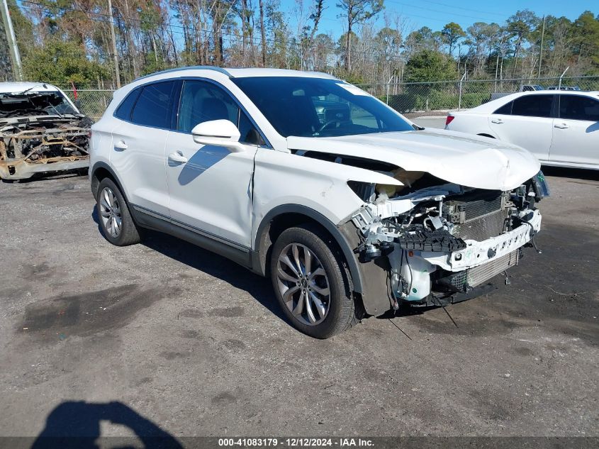 VIN 5LMCJ2D93GUJ24077 2016 Lincoln MKC, Select no.1