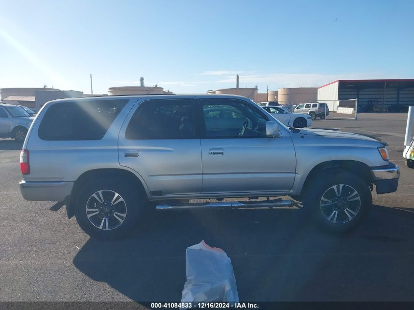 2000 Toyota 4Runner VIN: JP3GN86R2Y0172356 Lot: 41084833