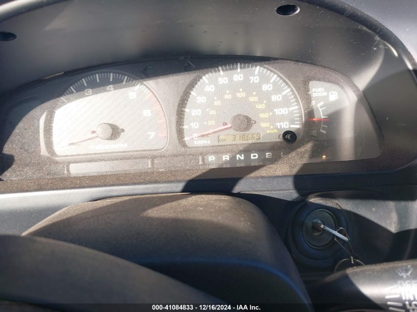 2000 Toyota 4Runner VIN: JP3GN86R2Y0172356 Lot: 41084833