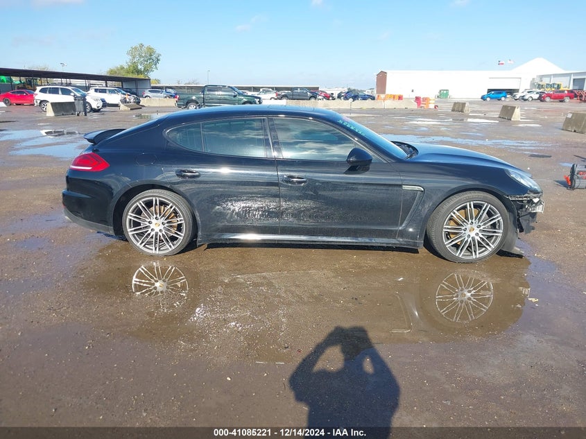 2015 PORSCHE PANAMERA 4 - WP0AA2A75FL006327