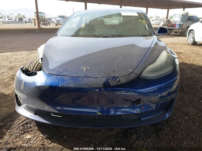 2018 Tesla Model 3 Long Range/Mid Range VIN: 5YJ3E1EA2JF075999 Lot: 41085258