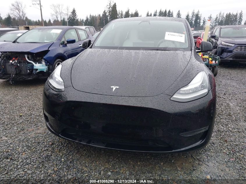 2022 Tesla Model Y Long Range Dual Motor All-Wheel Drive VIN: 7SAYGDEE6NF340050 Lot: 41085290