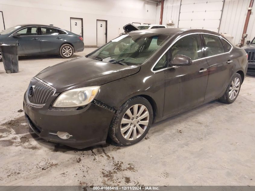 VIN 1G4PP5SK6D4221053 2013 BUICK VERANO no.2