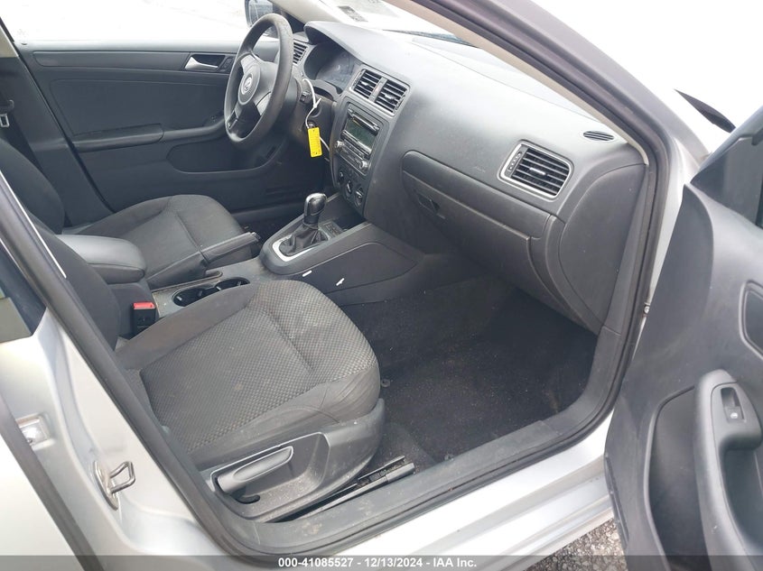 2014 VOLKSWAGEN JETTA VIN: 3VW2K7AJ0EM237298