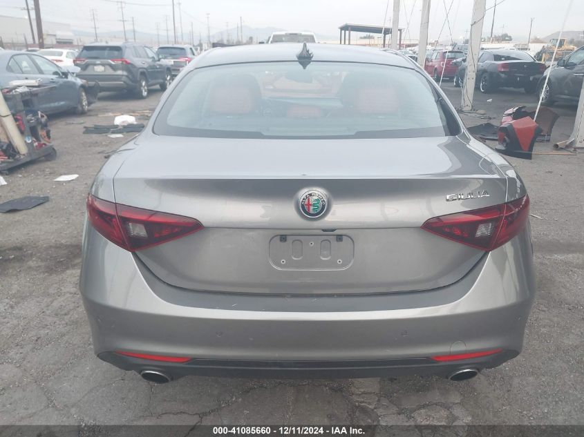 VIN ZARFAECN9J7578771 2018 Alfa Romeo Giulia, Ti Rwd no.17