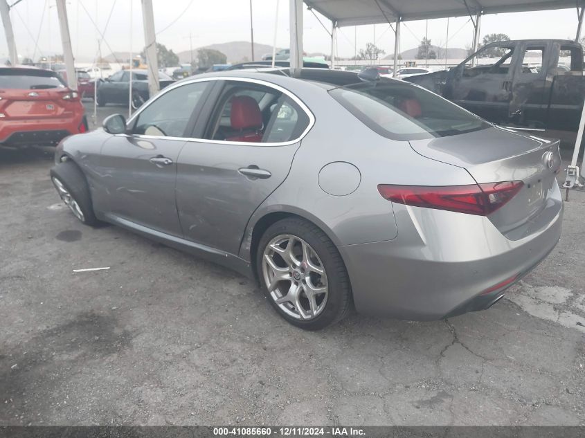 VIN ZARFAECN9J7578771 2018 Alfa Romeo Giulia, Ti Rwd no.3