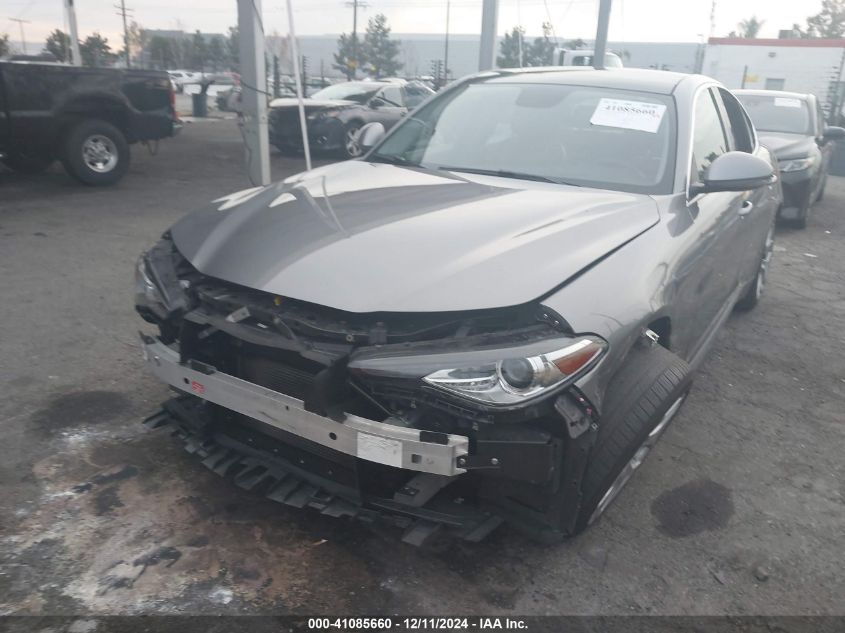 VIN ZARFAECN9J7578771 2018 Alfa Romeo Giulia, Ti Rwd no.6