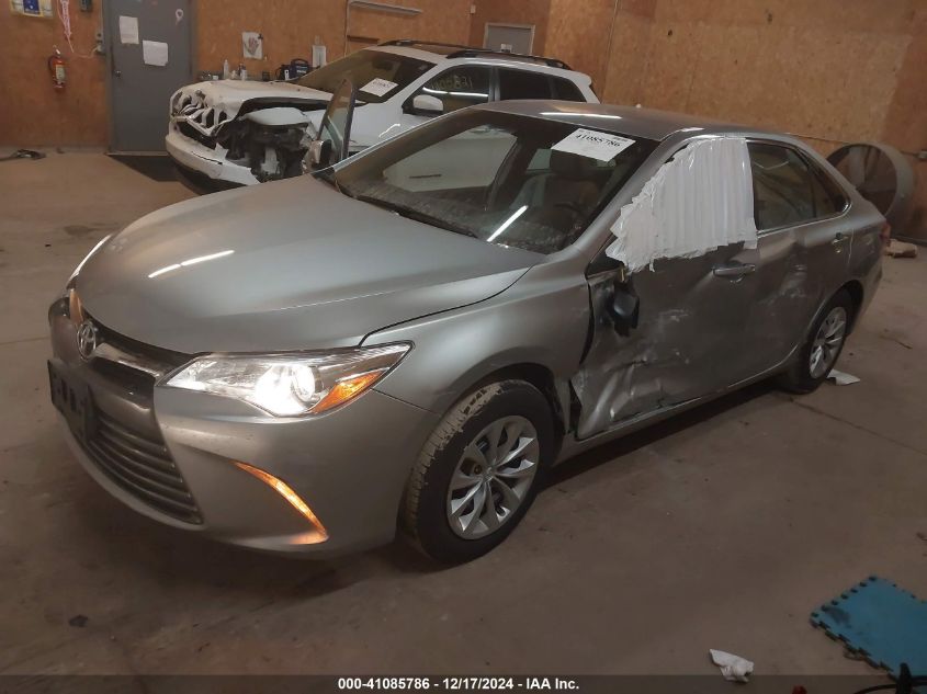 VIN 4T4BF1FK2GR569345 2016 Toyota Camry, LE no.2