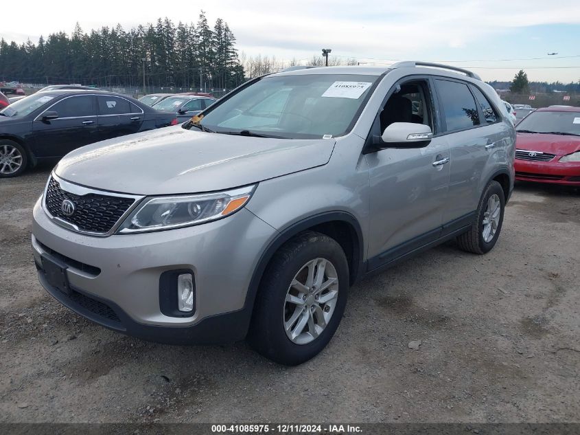 VIN 5XYKT4A68EG527716 2014 KIA Sorento, LX no.2