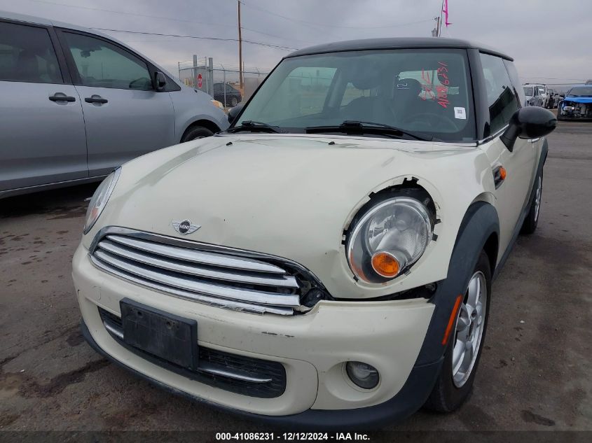 2013 Mini Hardtop Cooper VIN: WMWSU3C55DT685782 Lot: 41086231