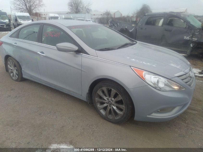 VIN 5NPEC4AC1DH601973 2013 Hyundai Sonata, SE no.1