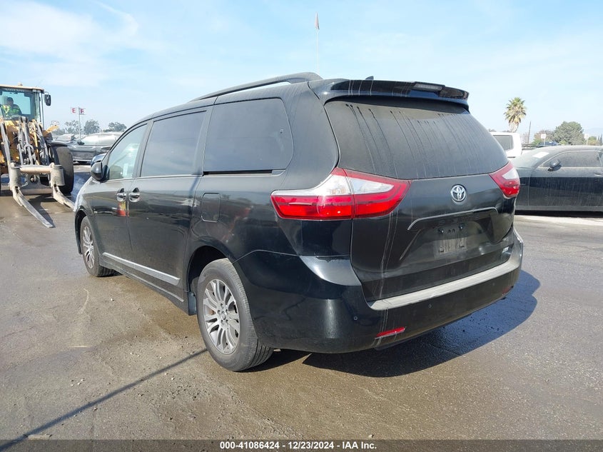 Vin: 5tdyz3dc6ks002138, lot: 41576517, toyota sienna xle 8 passenger 20193