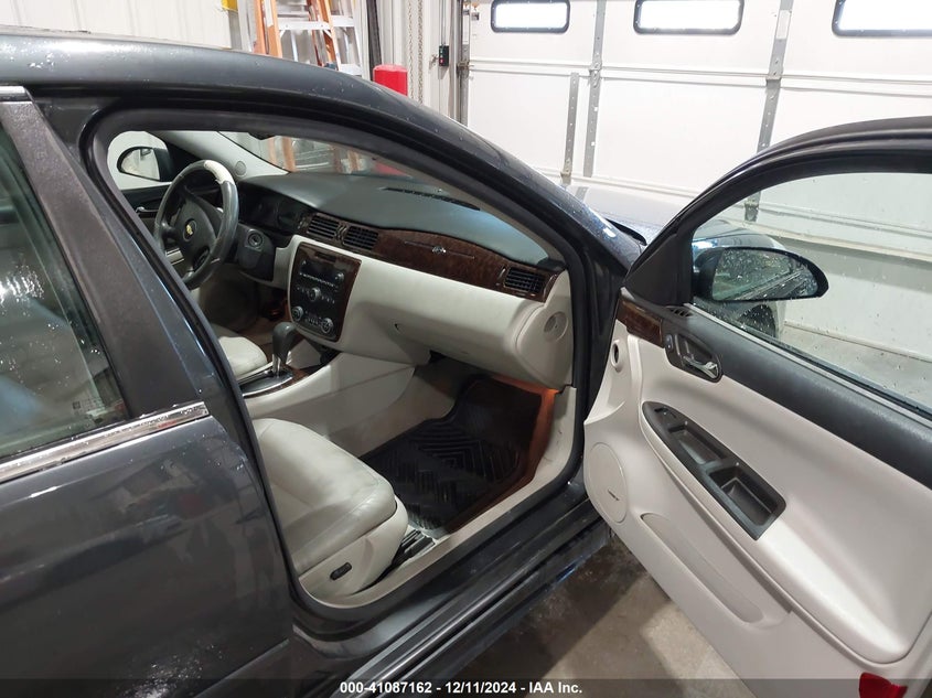 2015 CHEVROLET IMPALA LIMITED LTZ - 2G1WC5E34F1120696