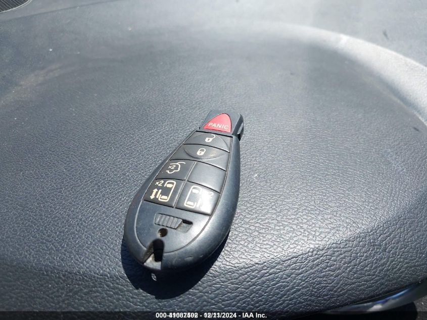 2012 Chrysler Town & Country Touring VIN: 2C4RC1BG4CR240130 Lot: 41087502