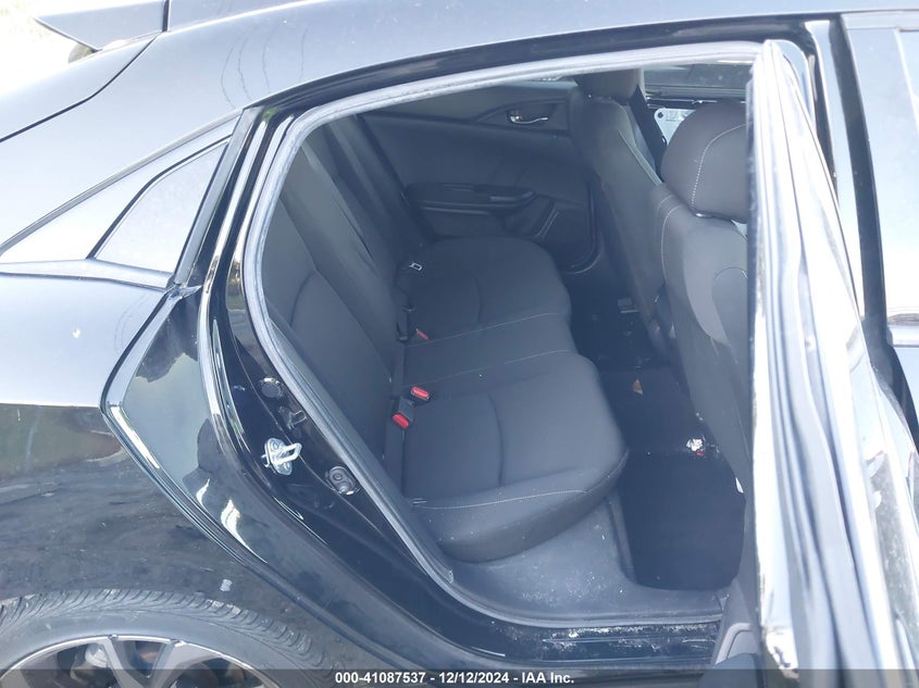 2019 HONDA CIVIC VIN: SHHFK7H44KU203223
