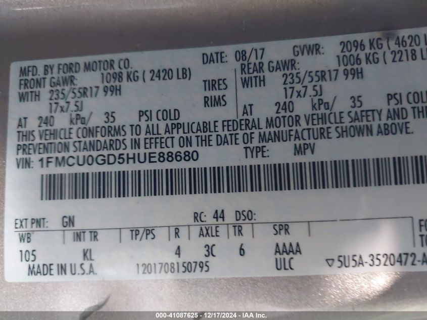 VIN 1FMCU0GD5HUE88680 2017 Ford Escape, SE no.9