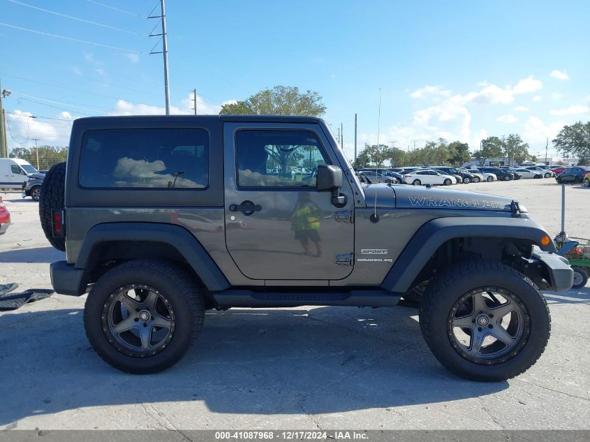 VIN 1C4AJWAG5HL617260 2017 Jeep Wrangler, Sport 4X4 no.13