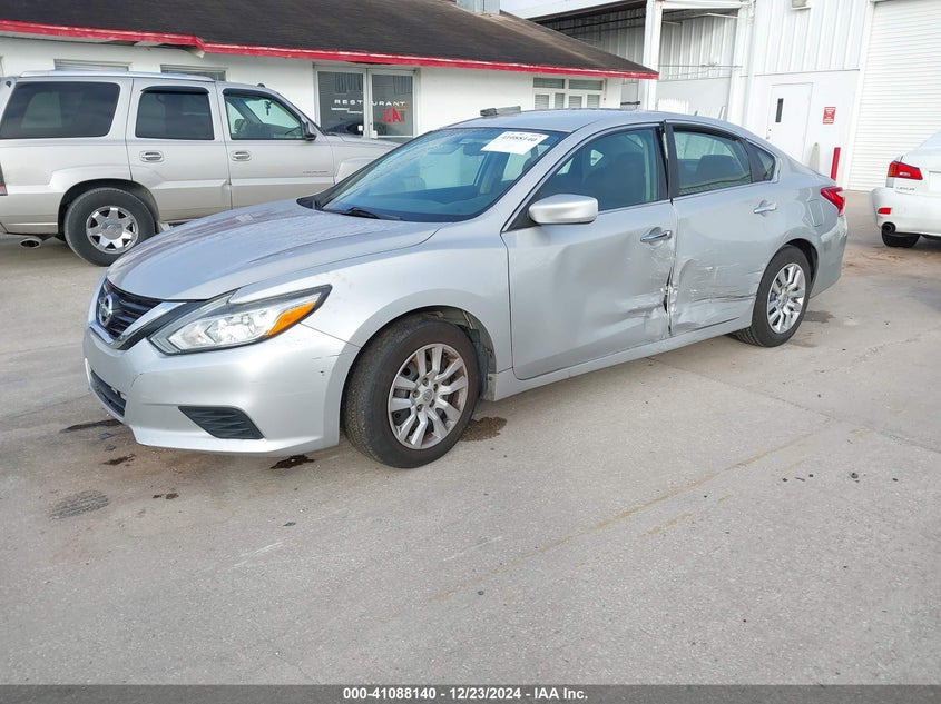 2017 NISSAN ALTIMA VIN: 1N4AL3AP2HN341204