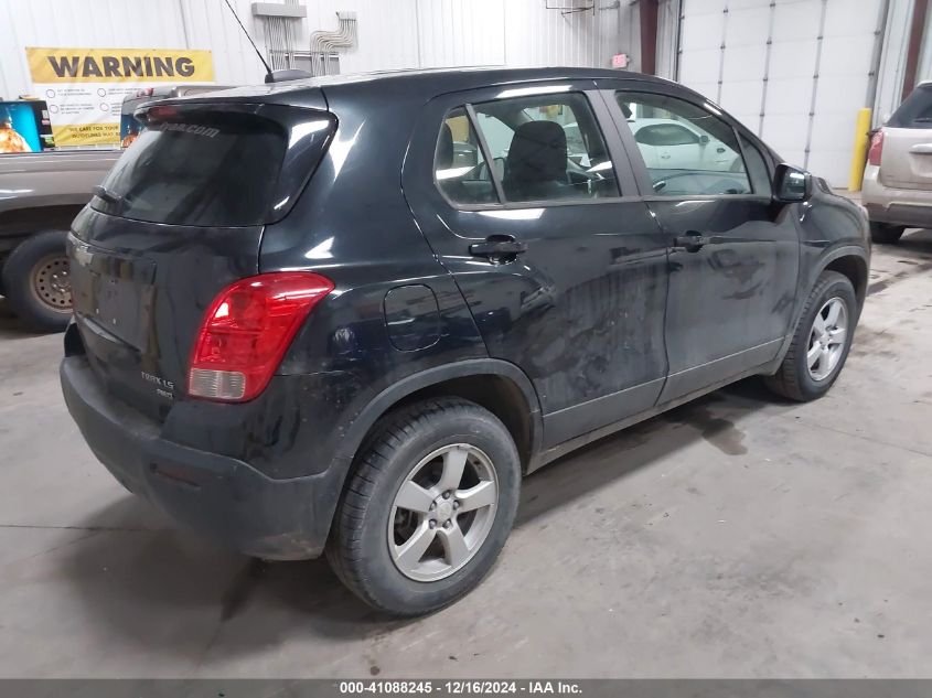 VIN 3GNCJPSB6FL218416 2015 Chevrolet Trax, 1LS no.4