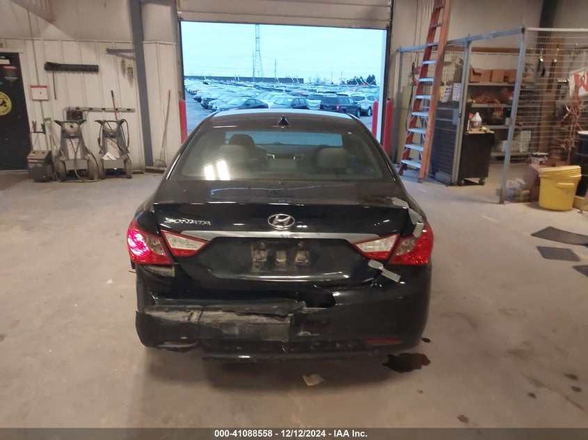 2012 HYUNDAI SONATA VIN: 5NPEB4AC9CH431282