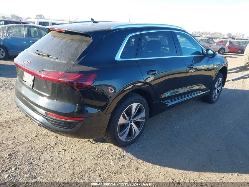 Vin: wa15aage5rb054612, lot: 41578713, audi q8 e-tron premium plus quattro 20244