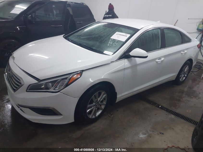 VIN 5NPE24AF9GH298796 2016 Hyundai Sonata, SE no.2