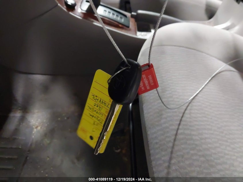 2008 TOYOTA COROLLA VIN: 1NXBR32E98Z991403
