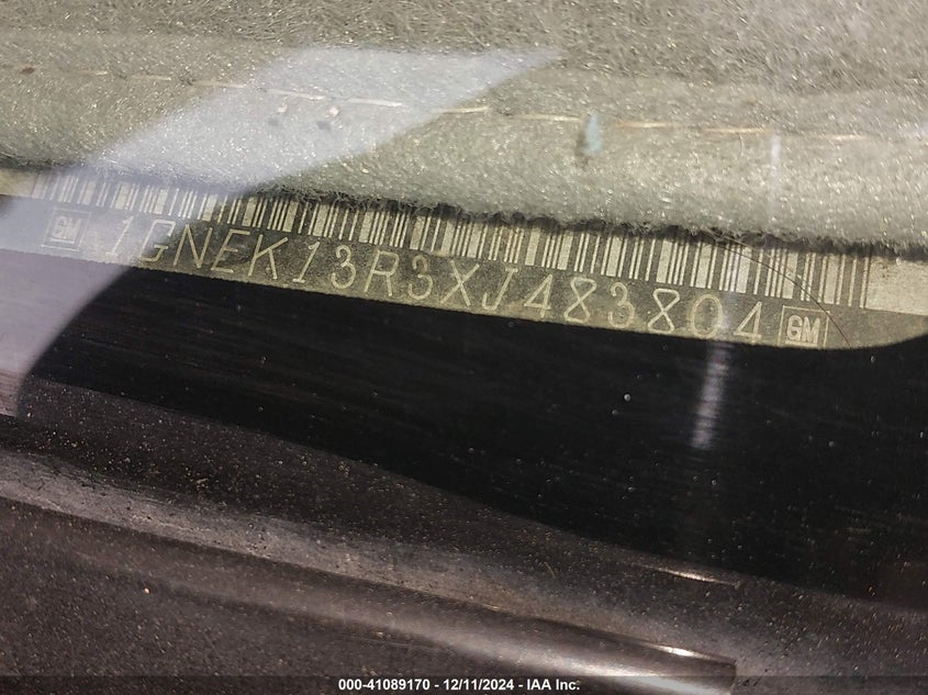 1999 Chevrolet Tahoe Ls VIN: 1GNEK13R3XJ483804 Lot: 41089170