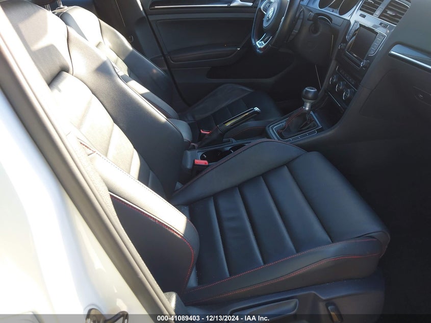 2015 VOLKSWAGEN GOLF GTI VIN: 3VW4T7AU5FM034750