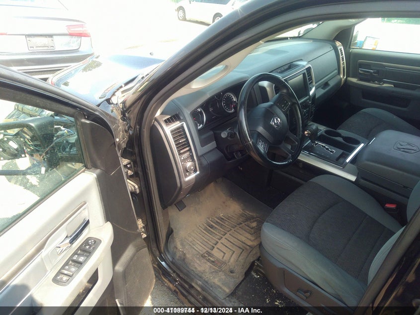 2013 RAM 1500 VIN: 1C6RR7GT2DS507053