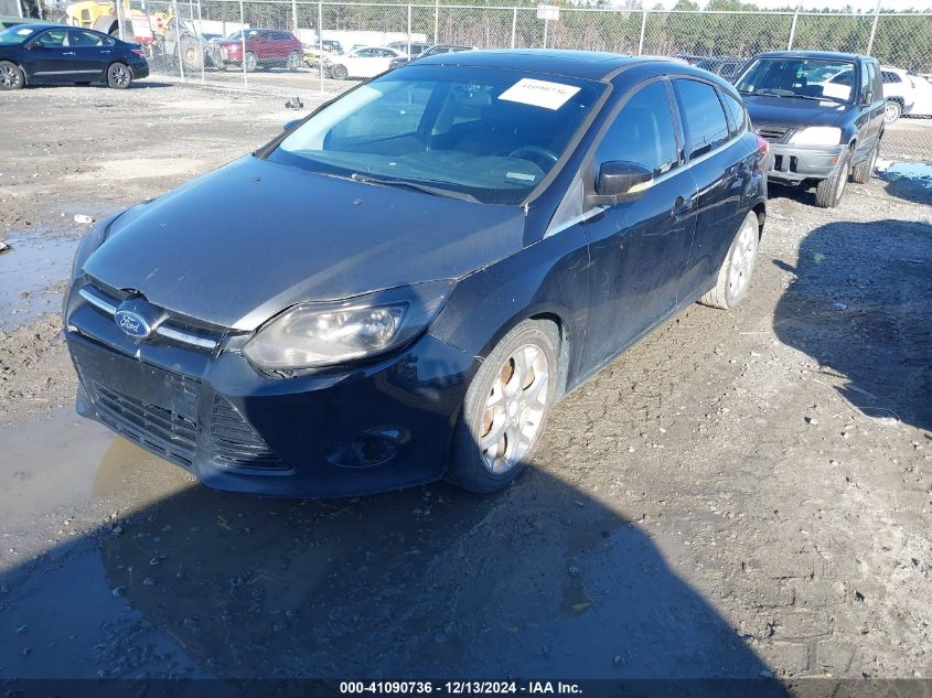 VIN 1FADP3N22DL217388 2013 Ford Focus, Titanium no.2