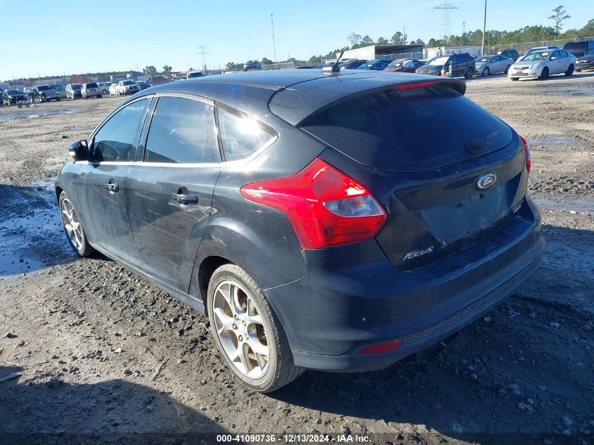 VIN 1FADP3N22DL217388 2013 Ford Focus, Titanium no.3