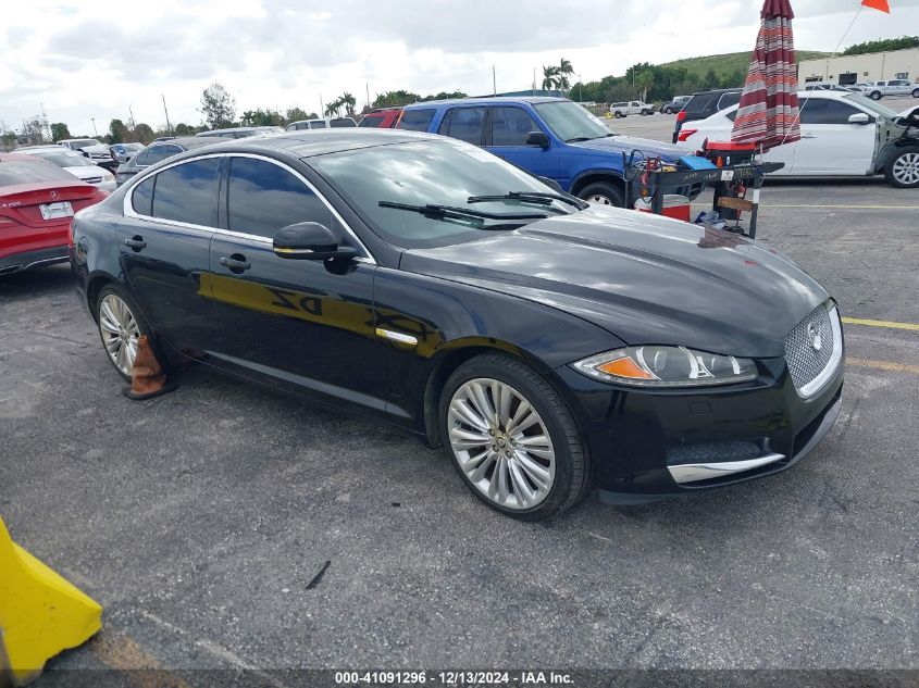 VIN SAJWA0E71D8S70781 2013 JAGUAR XF no.1