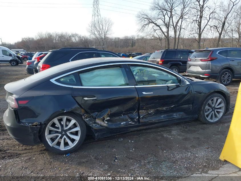 2019 Tesla Model 3 Long Range/Performance VIN: 5YJ3E1EB5KF194091 Lot: 41091336