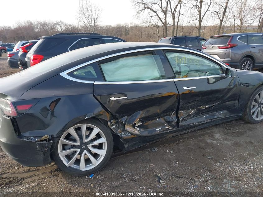 2019 Tesla Model 3 Long Range/Performance VIN: 5YJ3E1EB5KF194091 Lot: 41091336