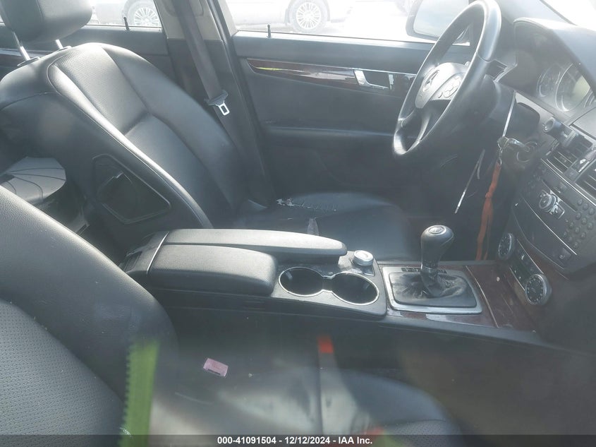 2009 MERCEDES-BENZ C 300 VIN: WDDGF81X29F214897
