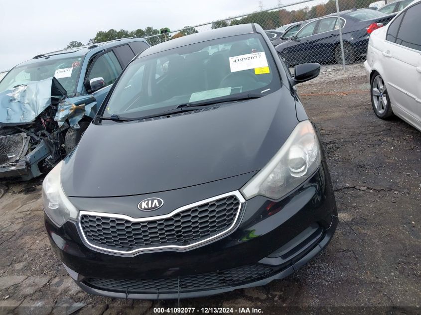 VIN KNAFK4A64G5487941 2016 KIA Forte, LX no.12