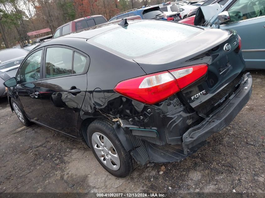 VIN KNAFK4A64G5487941 2016 KIA Forte, LX no.3