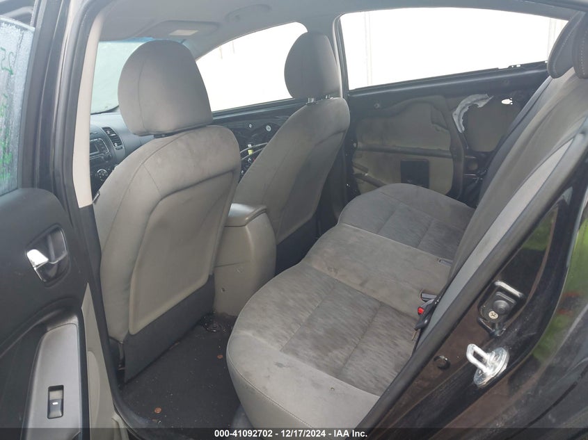 2016 KIA FORTE VIN: KNAFK4A6XG5591950