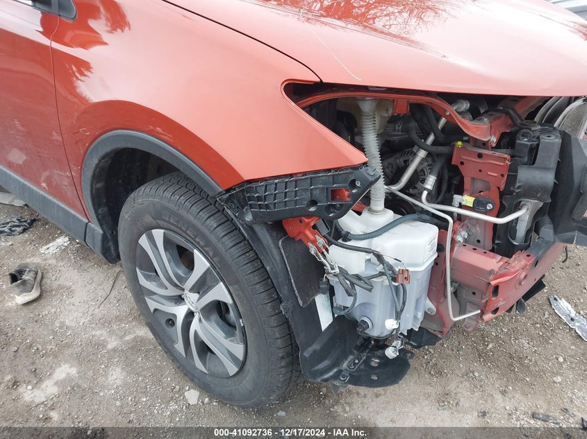 2016 TOYOTA RAV4 LE - JTMZFREV3GJ080851