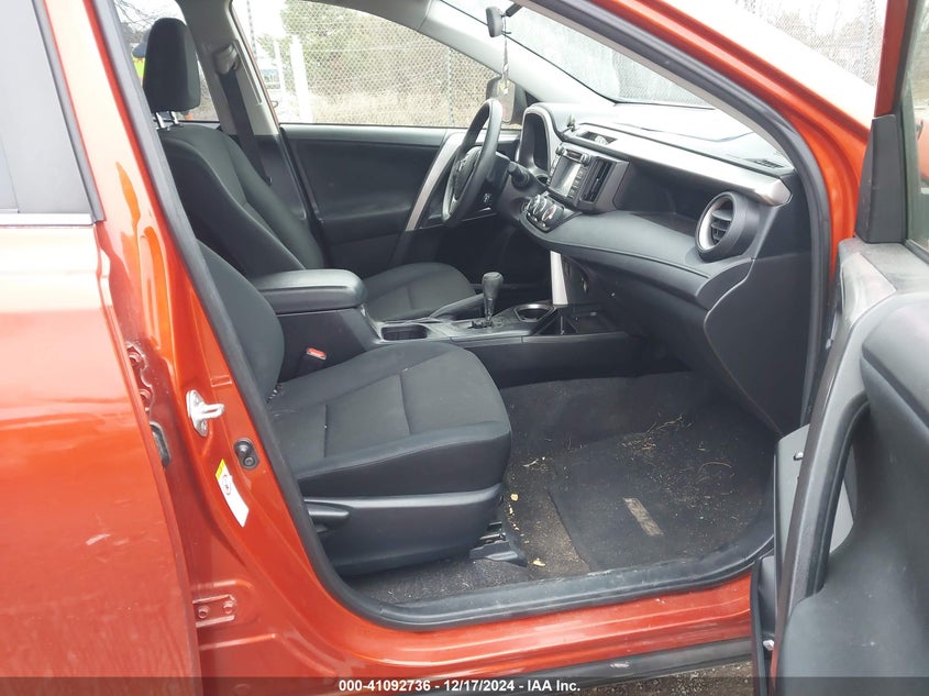 2016 TOYOTA RAV4 LE - JTMZFREV3GJ080851