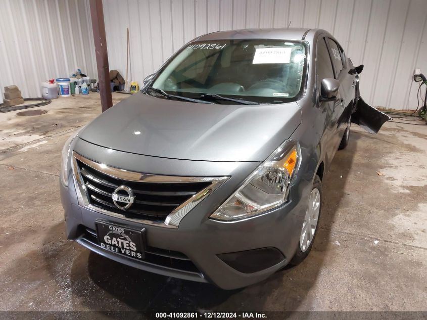 VIN 3N1CN7AP4KL870037 2019 NISSAN VERSA no.2