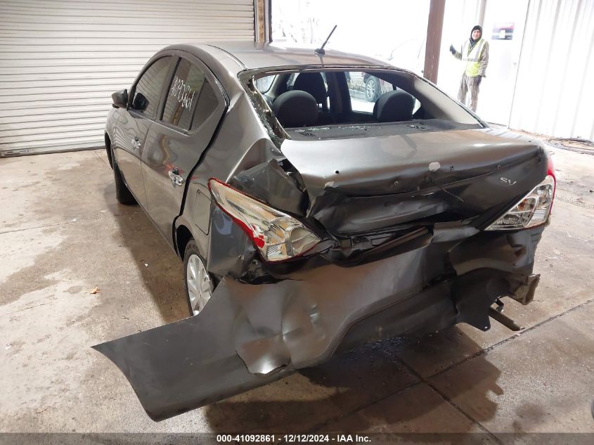 VIN 3N1CN7AP4KL870037 2019 NISSAN VERSA no.3