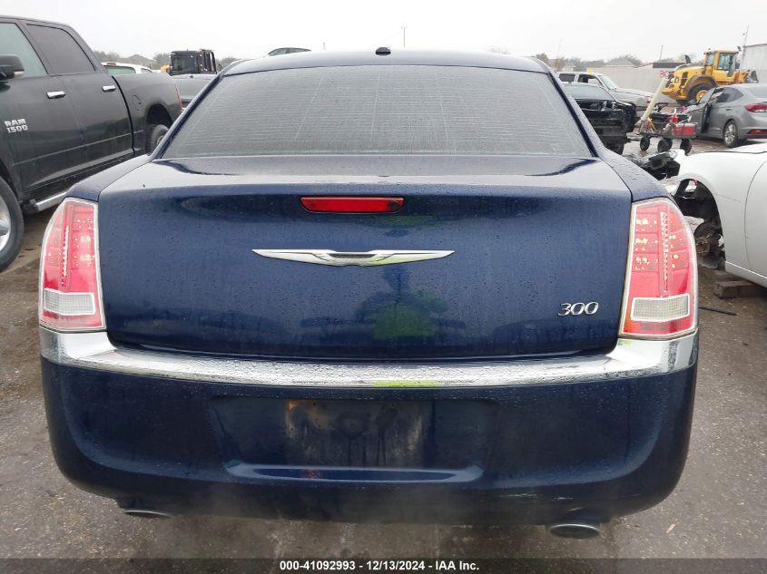 VIN 2C3CCAAG0EH236791 2014 CHRYSLER 300 no.16