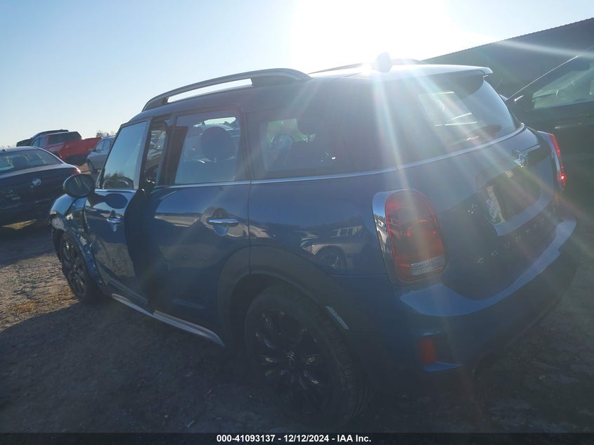 2017 MINI COUNTRYMAN COOPER - WMZYS7C34H3E06405