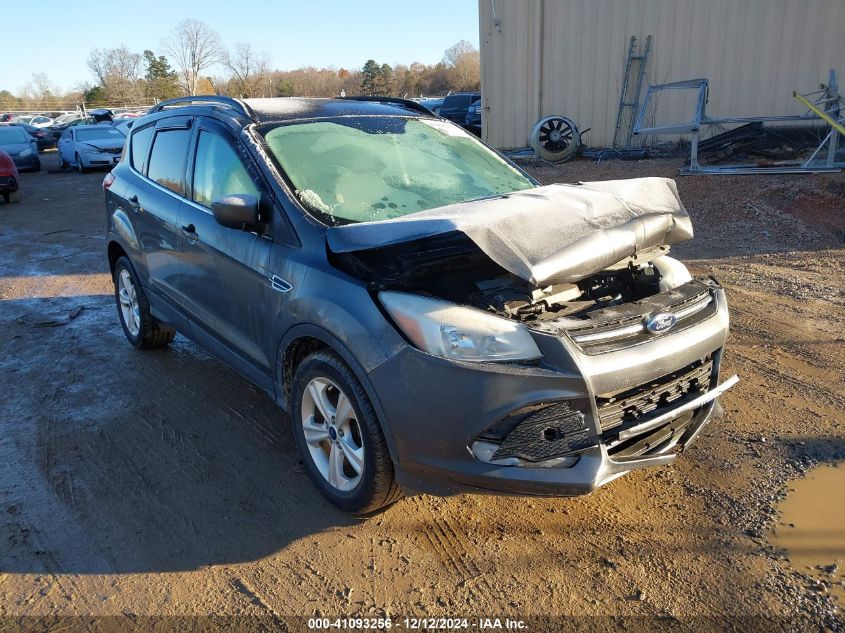 VIN 1FMCU0GX3FUC73600 2015 FORD ESCAPE no.1